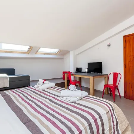 Lo Speziale - Corbezzolo 公寓